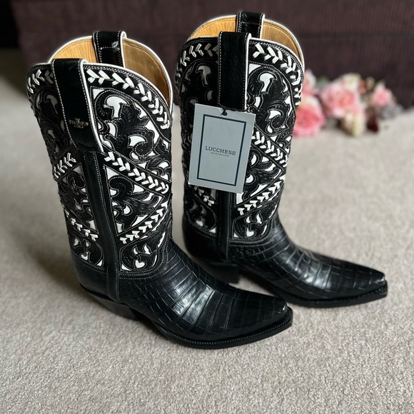 Lucchese Shoes - New Lucchese 8.5 exotic alligator caiman tooled western cowboy Cowgirl boots